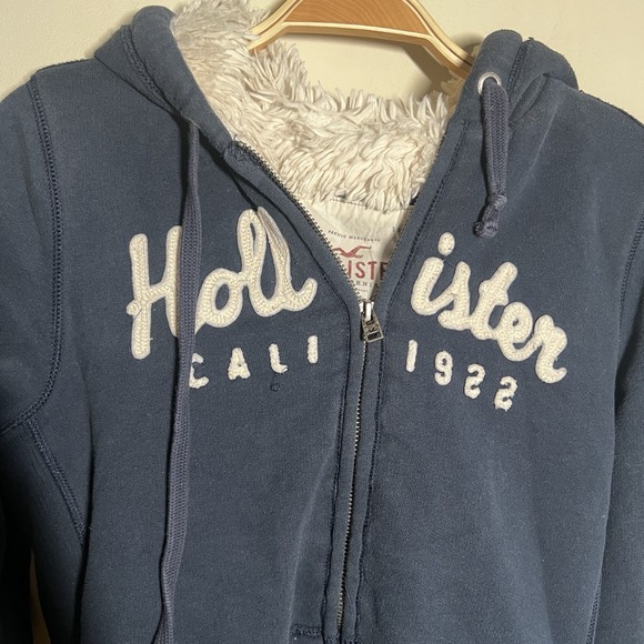 Hollister Y2K Navy Graphic Logo Fur Hoodie Size L Zip Up 00s Warm Heavy Nostalgi - Picture 5 of 9